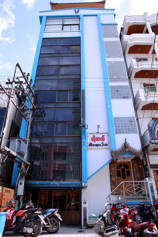 Hotel Venus Mandalay Bagian luar foto
